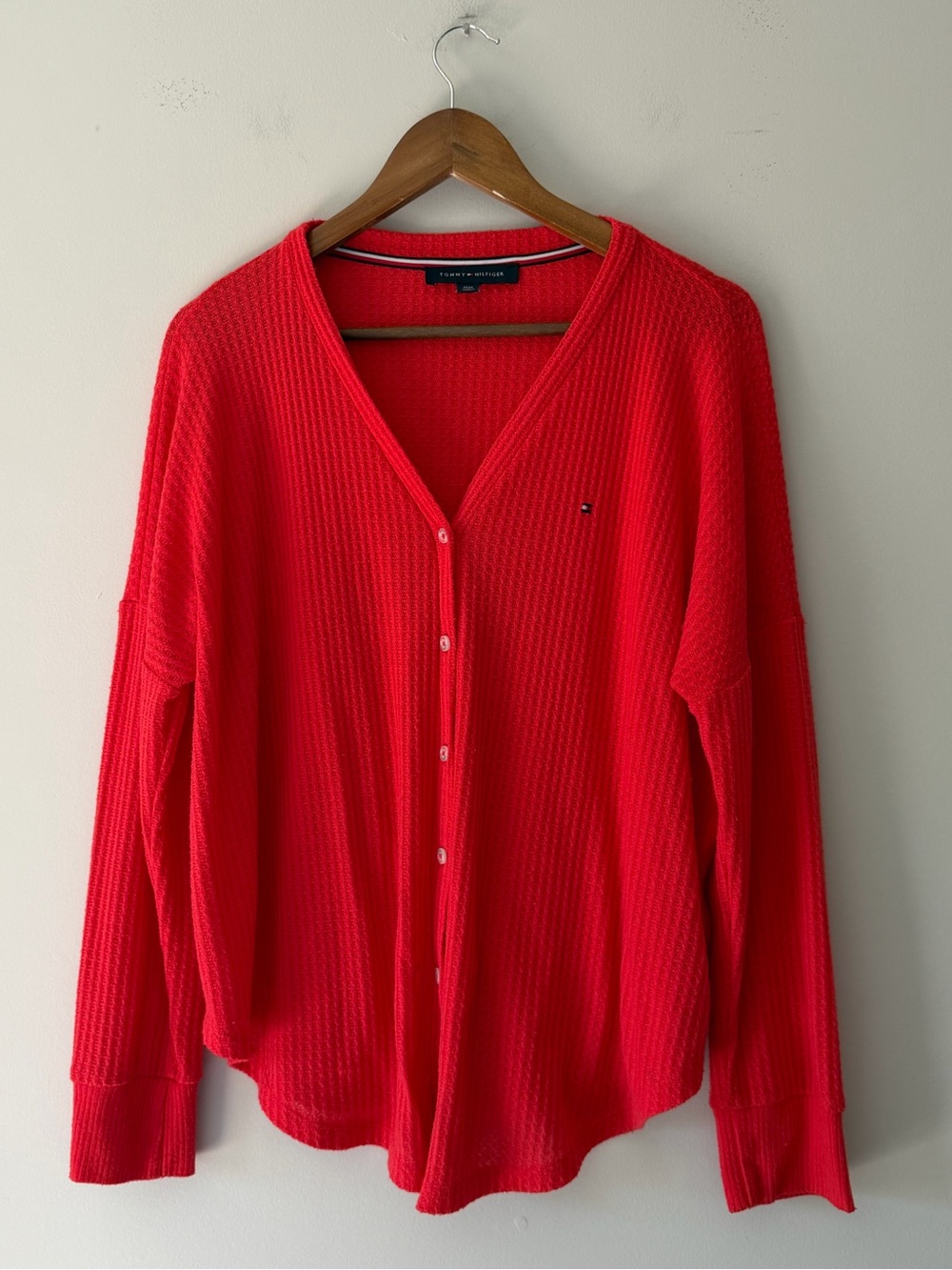 Tommy Hilfiger Red V‑Neck Button‑Front Tunic Oversized Waffle knit Sweater M